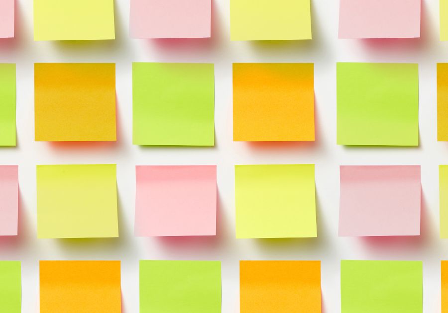 quanto dura in media un post sulle diverse piattaforme